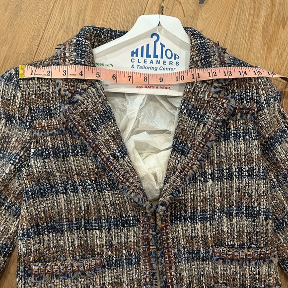 ✨CHANEL Winter Tweed 2004-vintage Jacket EXCELLENT like-new condtn Lagerfeld - Picture 15 of 16